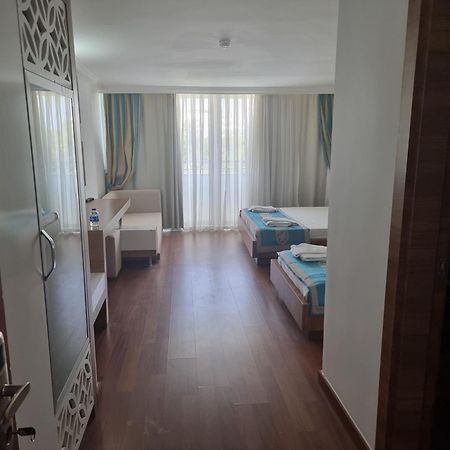 Luca Beach Hotel Сиде Екстериор снимка