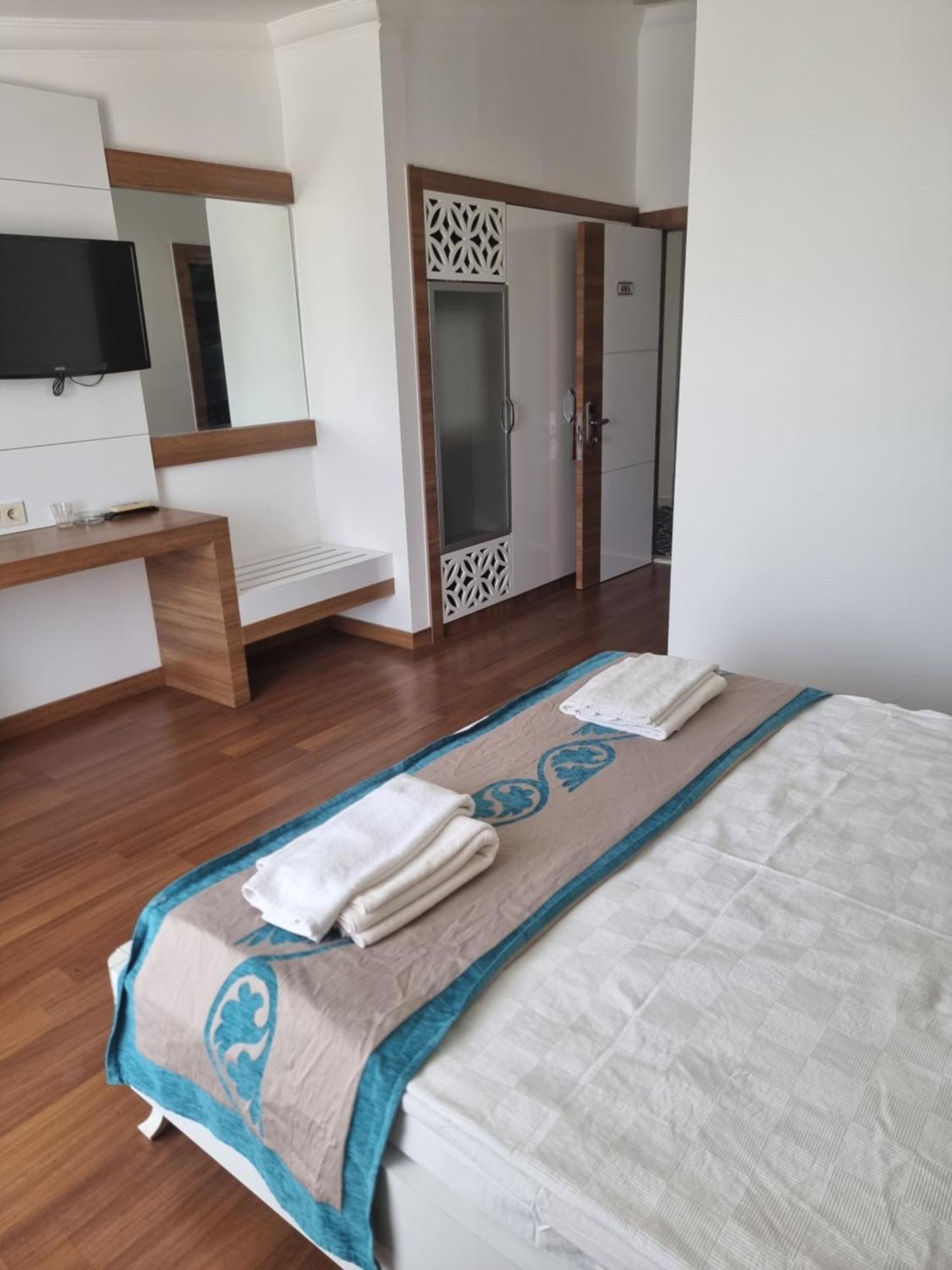 Luca Beach Hotel Сиде Екстериор снимка