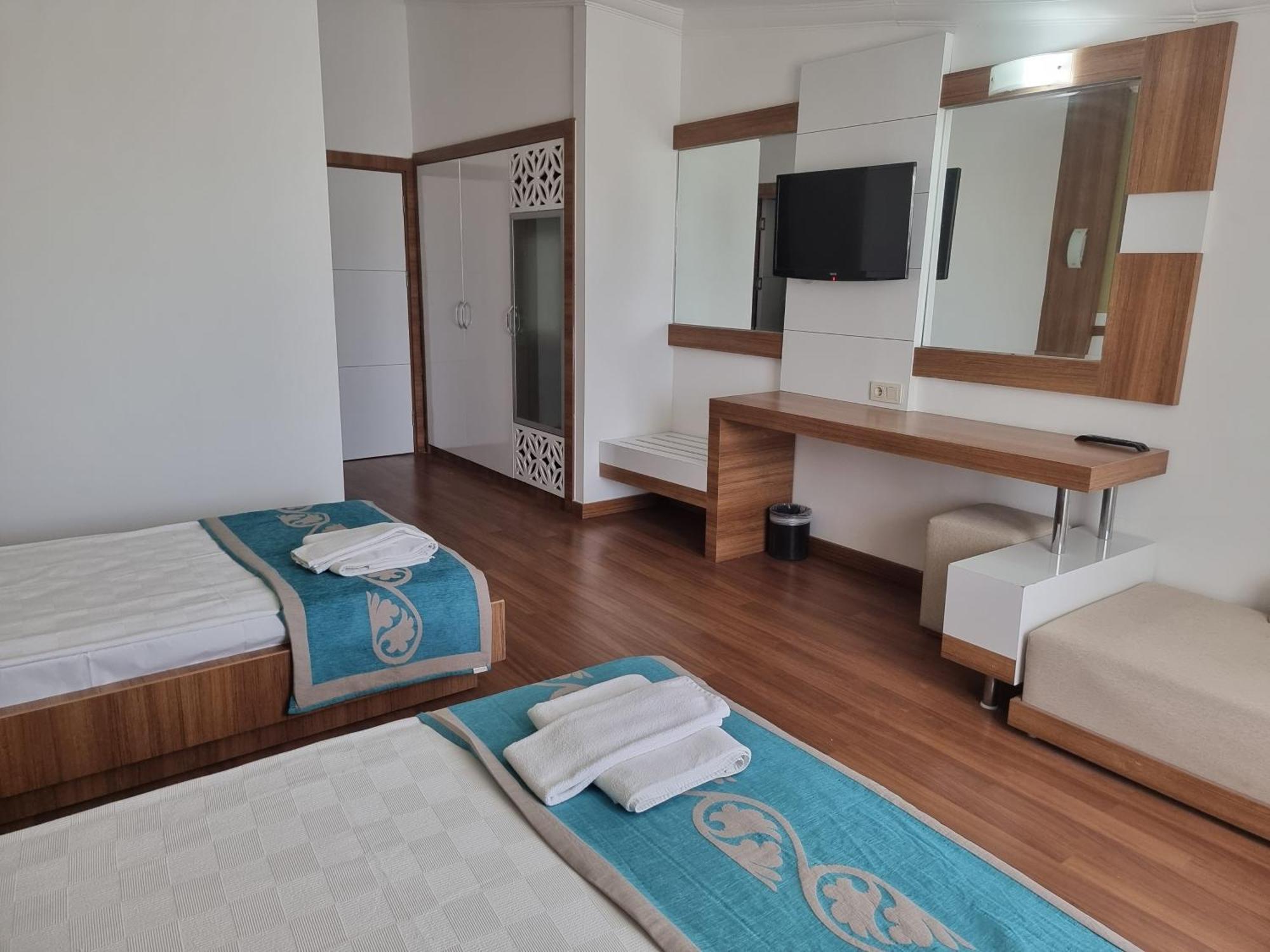 Luca Beach Hotel Сиде Екстериор снимка