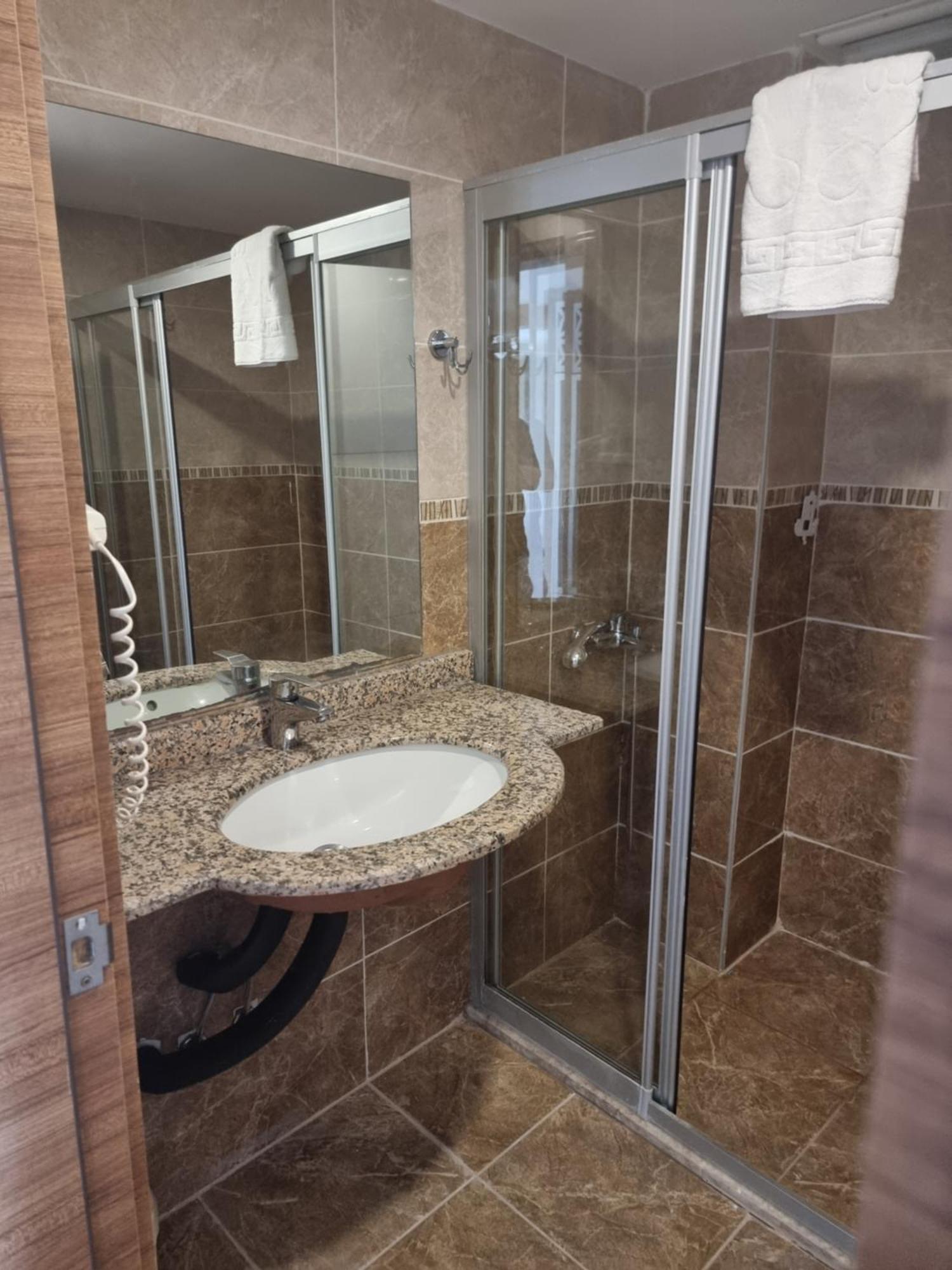 Luca Beach Hotel Сиде Екстериор снимка